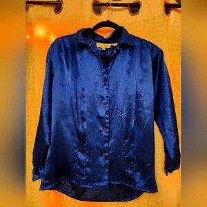 Oscar De La Renta Blouse size 8.